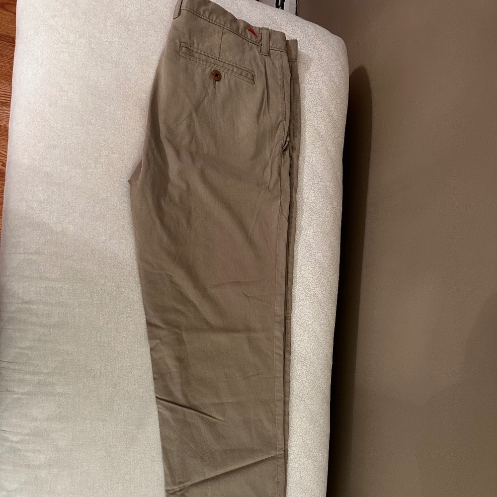 Tommy Bahama 34x32